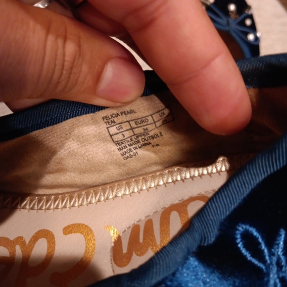 Sam Edelman Blue Polka Dot Flats Size 3 - Picture 4 of 5